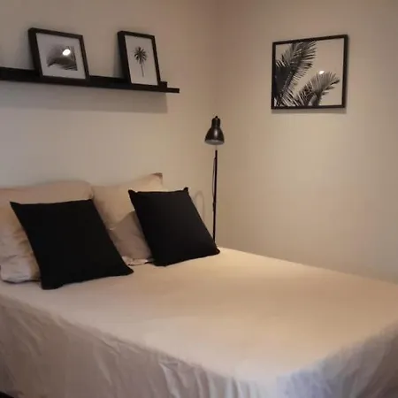 Avec Jardin Et Stationnement Gratuit A * Rouen